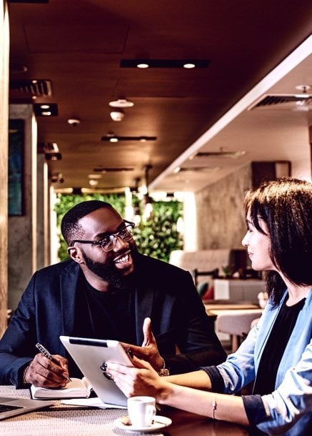 two people discussing business banking